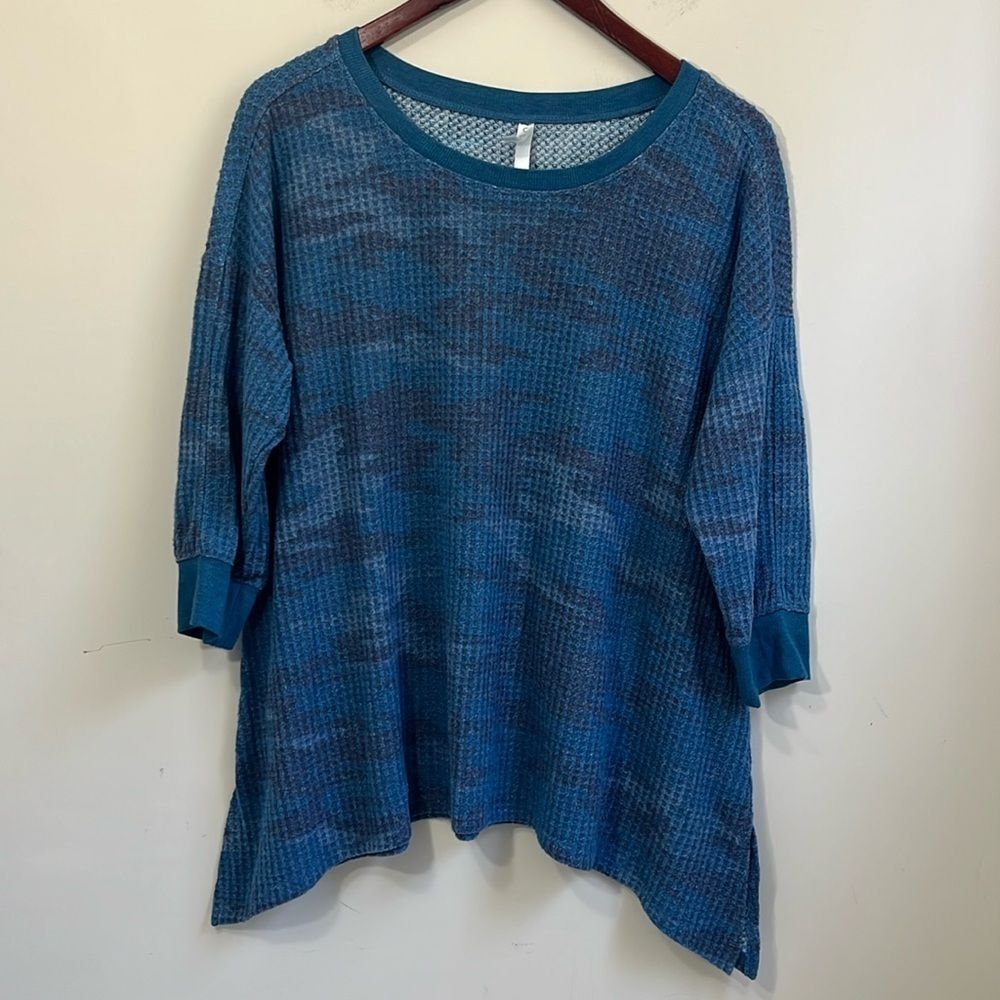 LuLaRoe Cozy Kate Women’s Shirt Size Large